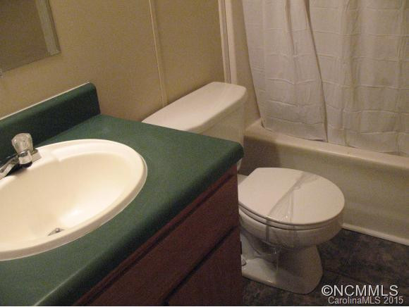28 Spencer rd - Photo 12