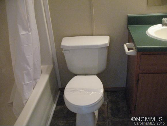 28 Spencer rd - Photo 13