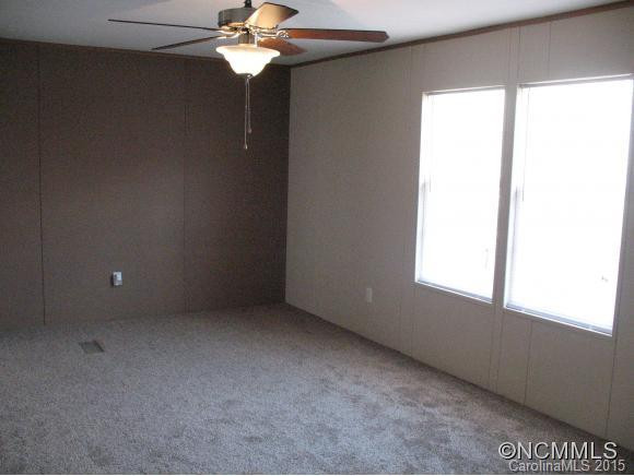 28 Spencer rd - Photo 6