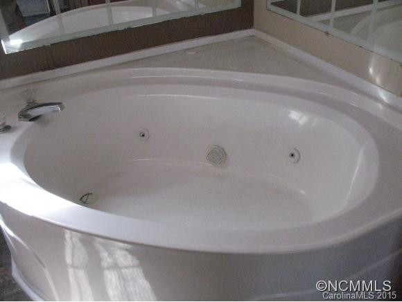28 Spencer rd - Photo 8