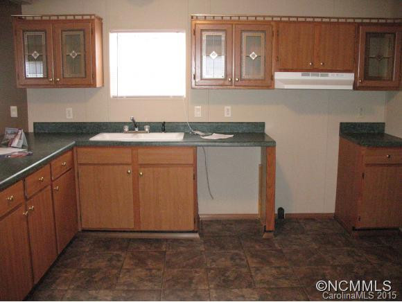 28 Spencer rd - Photo 9