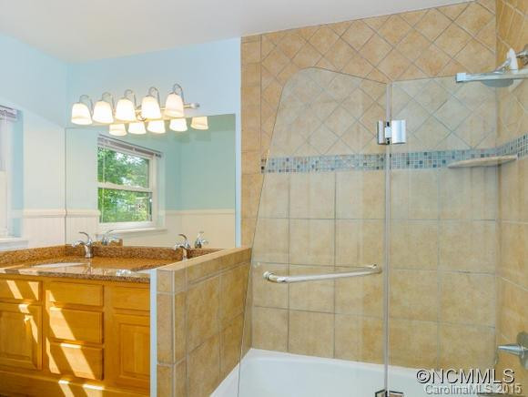 114 Cambridge - Photo 21