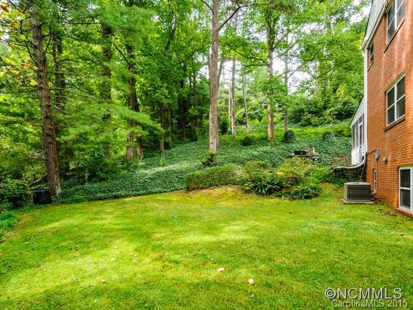 114 Cambridge - Photo 24