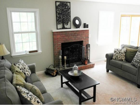 545 HUNTERS GLEN LANE - Photo 3
