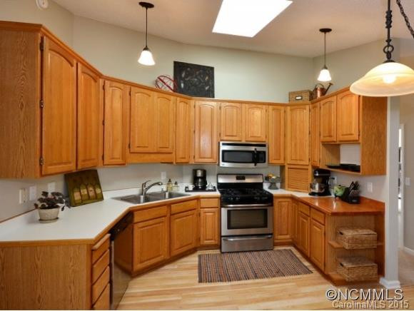 545 HUNTERS GLEN LANE - Photo 4