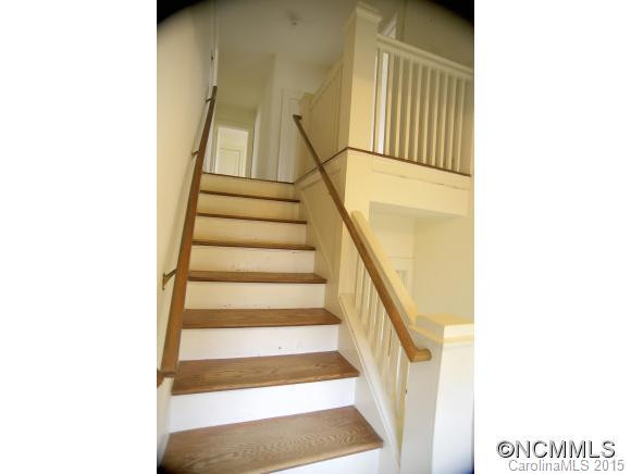 88 Fenner Ave. - Photo 5