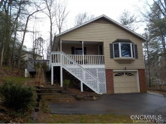 418 CEDAR LANE