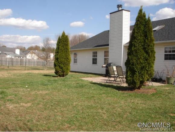 1105 Rosebriar Court - Photo 16