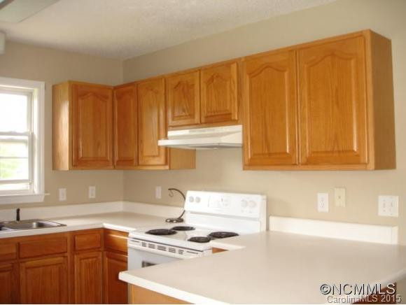 1105 Rosebriar Court - Photo 8