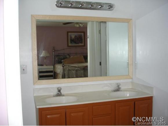1105 Rosebriar Court - Photo 10