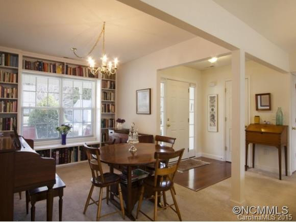 107 ANDOVER - Photo 2