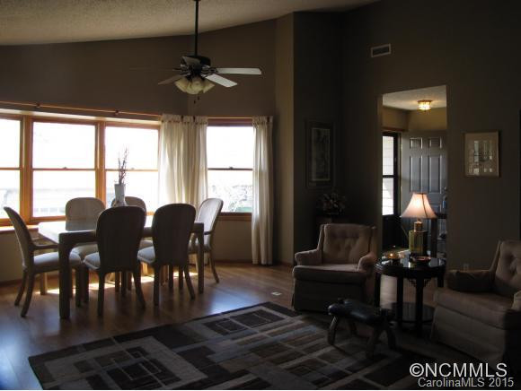 27A Trillium Court - Photo 3