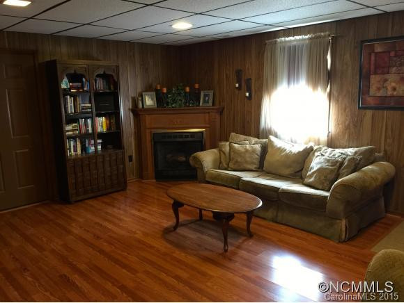 110 Pine Grove Street - Photo 5