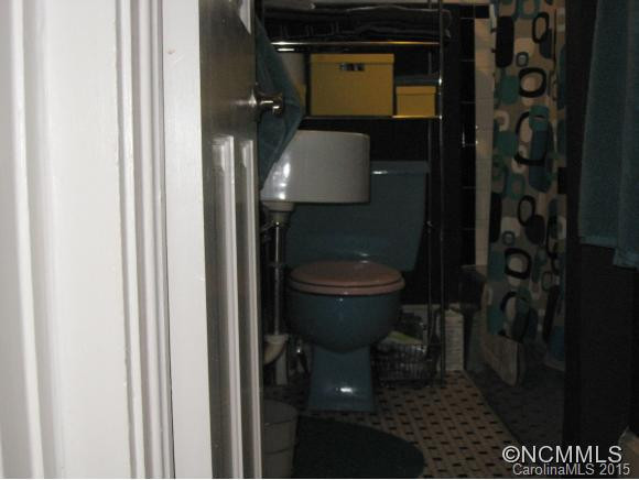 107 Courtland Avenue - Photo 11