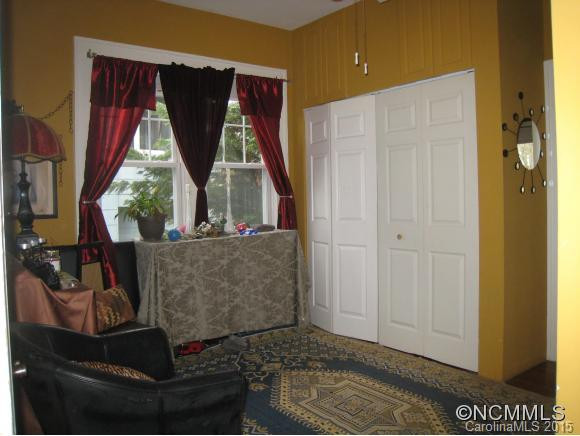 107 Courtland Avenue - Photo 15