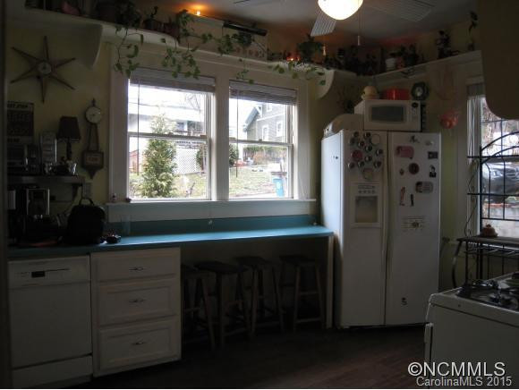 107 Courtland Avenue - Photo 6