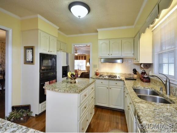 38 WESTRIDGE DRIVE - Photo 6