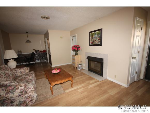 110-11B Heywood Road - Photo 2