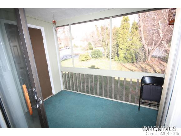 110-11B Heywood Road - Photo 4