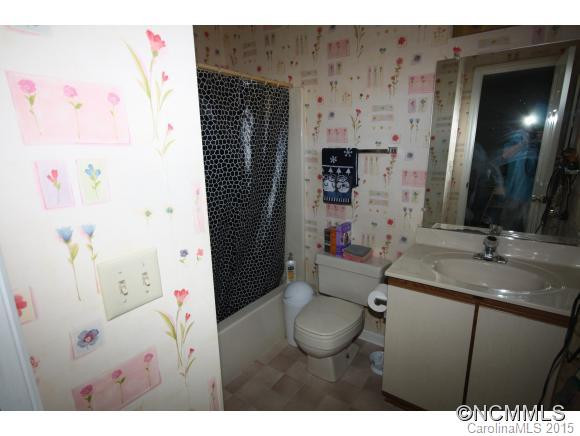 110-11B Heywood Road - Photo 10