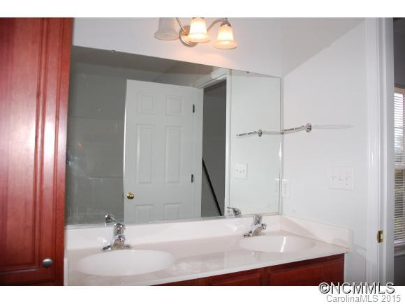 124 Old Salem Court - Photo 12