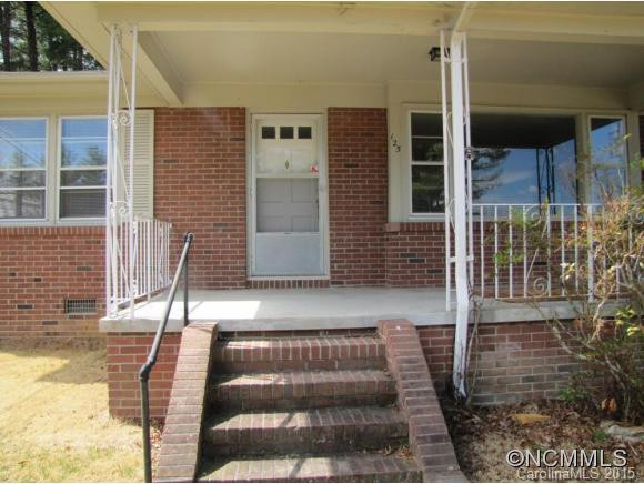 125 Wells St - Photo 2