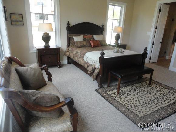 27 Chantilly Drive - Photo 13