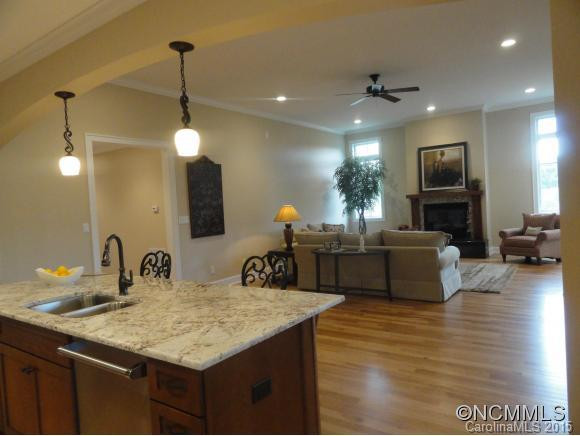 27 Chantilly Drive - Photo 9