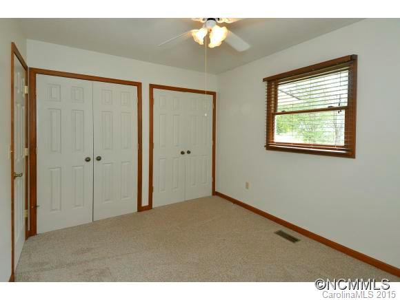 77 ROBERTS RIDGE DRIVE - Photo 13