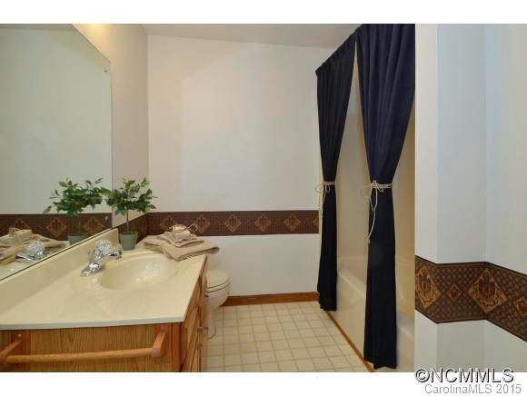77 ROBERTS RIDGE DRIVE - Photo 15