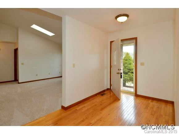 77 ROBERTS RIDGE DRIVE - Photo 10