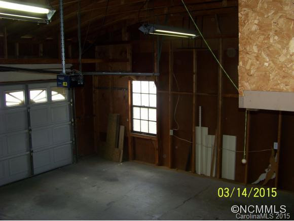 404 Deerfield Court - Photo 12