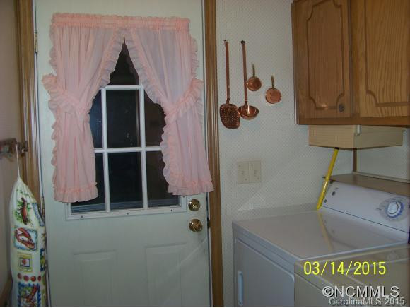 404 Deerfield Court - Photo 7
