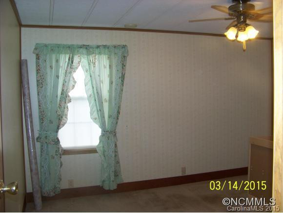 404 Deerfield Court - Photo 8