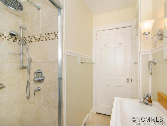 29 Lucerne Avenue - Photo 16