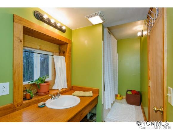 82 Suncrest Drive - Photo 19
