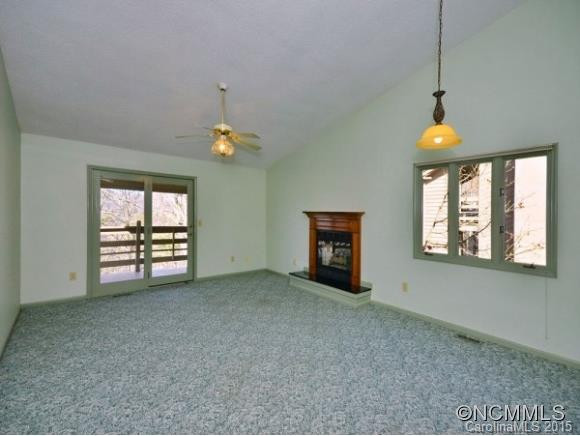 305 PINEY MOUNTAIN DR, P-4 - Photo 2