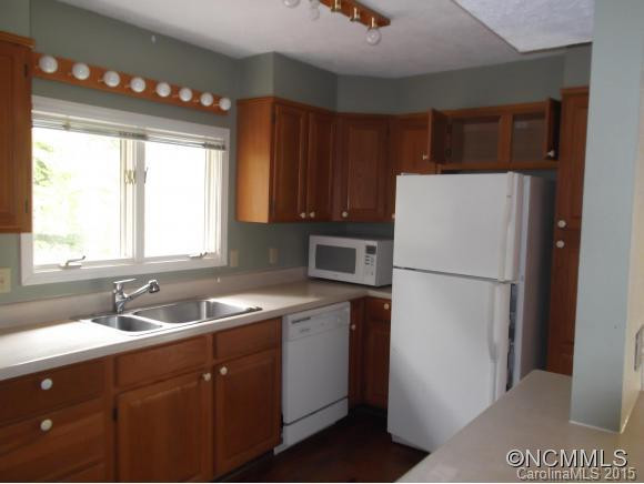 547 Buena Vista Lane - Photo 4