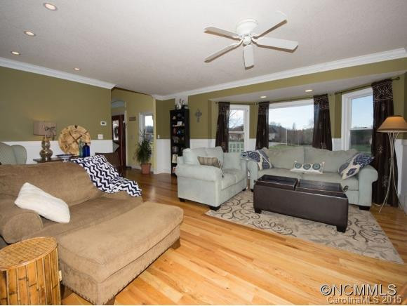 159 BENTON FARMS LANE - Photo 5