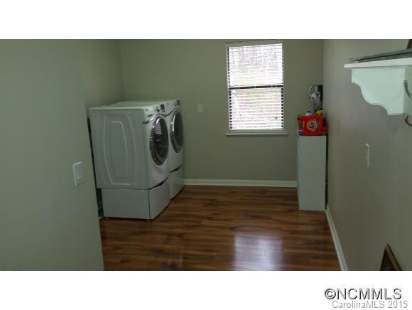 719 Justice - Photo 7