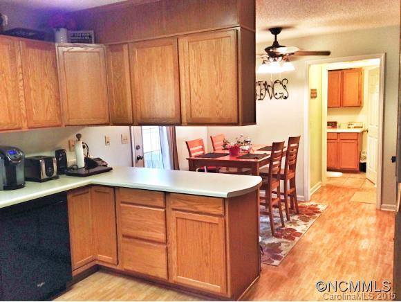 243 Forest Trail - Photo 13