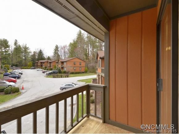 1737 C HAYWOOD MANOR ROAD - Photo 2