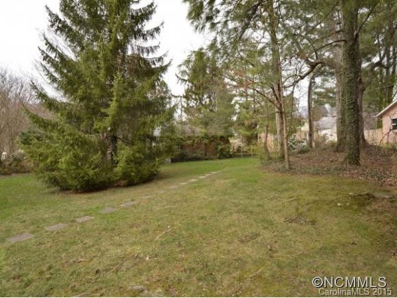 1737 C HAYWOOD MANOR ROAD - Photo 11