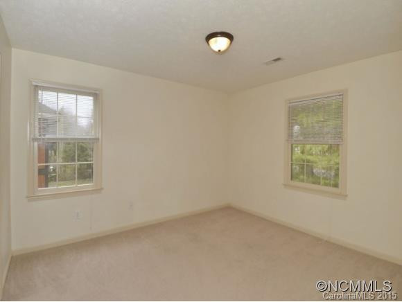 1737 C HAYWOOD MANOR ROAD - Photo 8