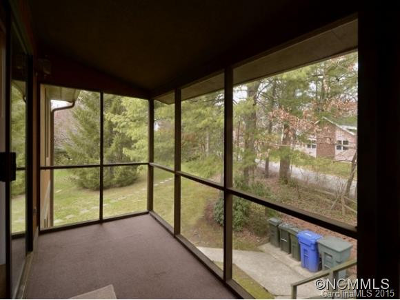 1737 C HAYWOOD MANOR ROAD - Photo 10