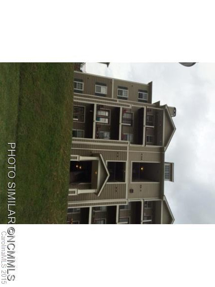 100 Vista Lake #003
