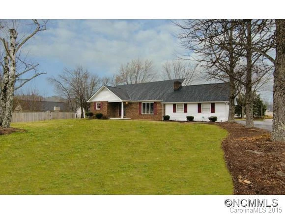 31 Meadow Walk Ct