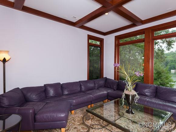 384 Chapel Point - Photo 11