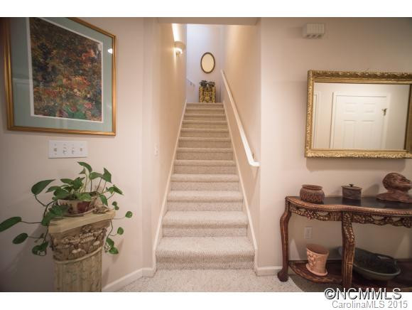 24 Caton Place - Photo 15