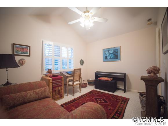 24 Caton Place - Photo 18